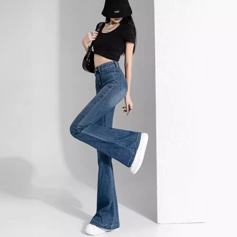 Jeans | Le jean évasé Genevieve indigo moyen Jeans Femme